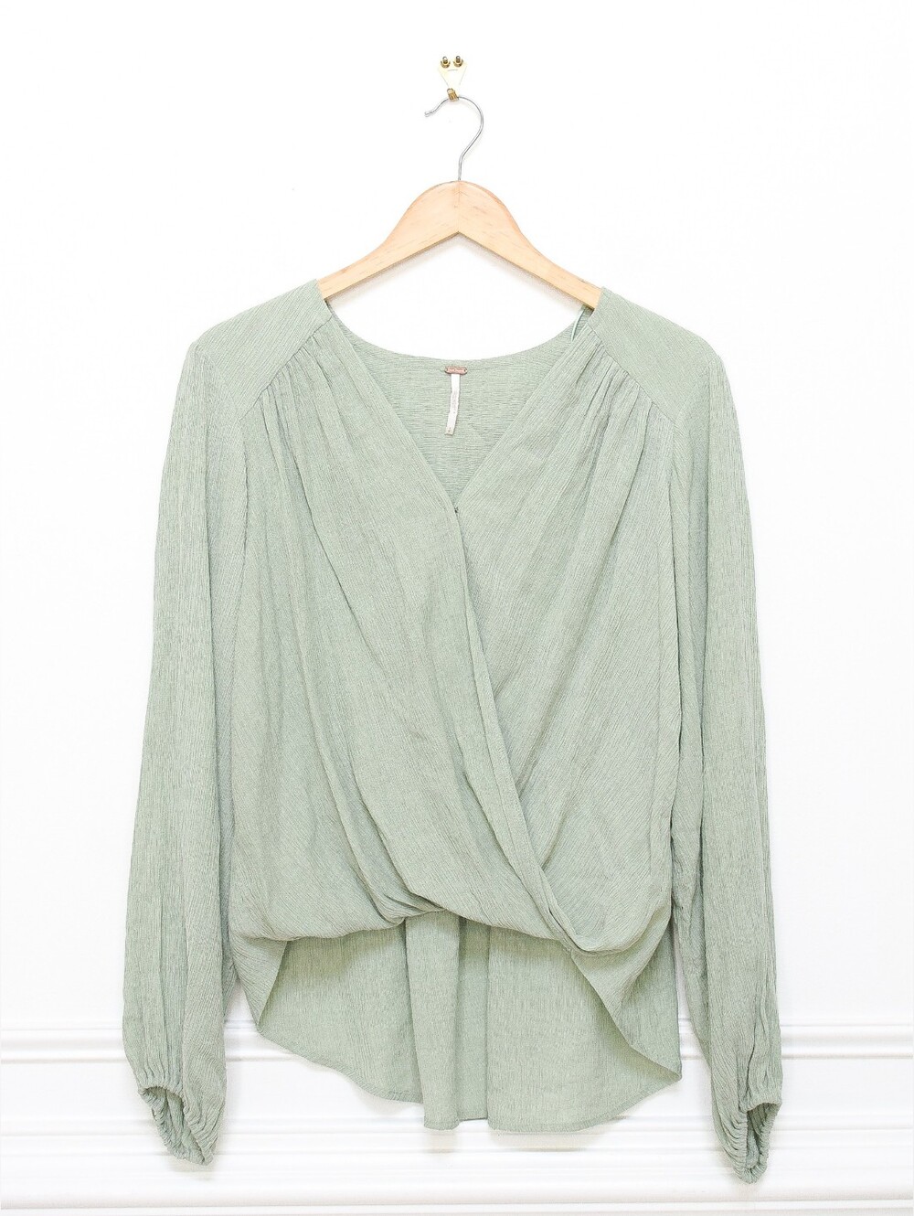 NWT Free People Check On It Wrap Top Green Slouchy Draped Blouse Size S Boho - Picture 5 of 9